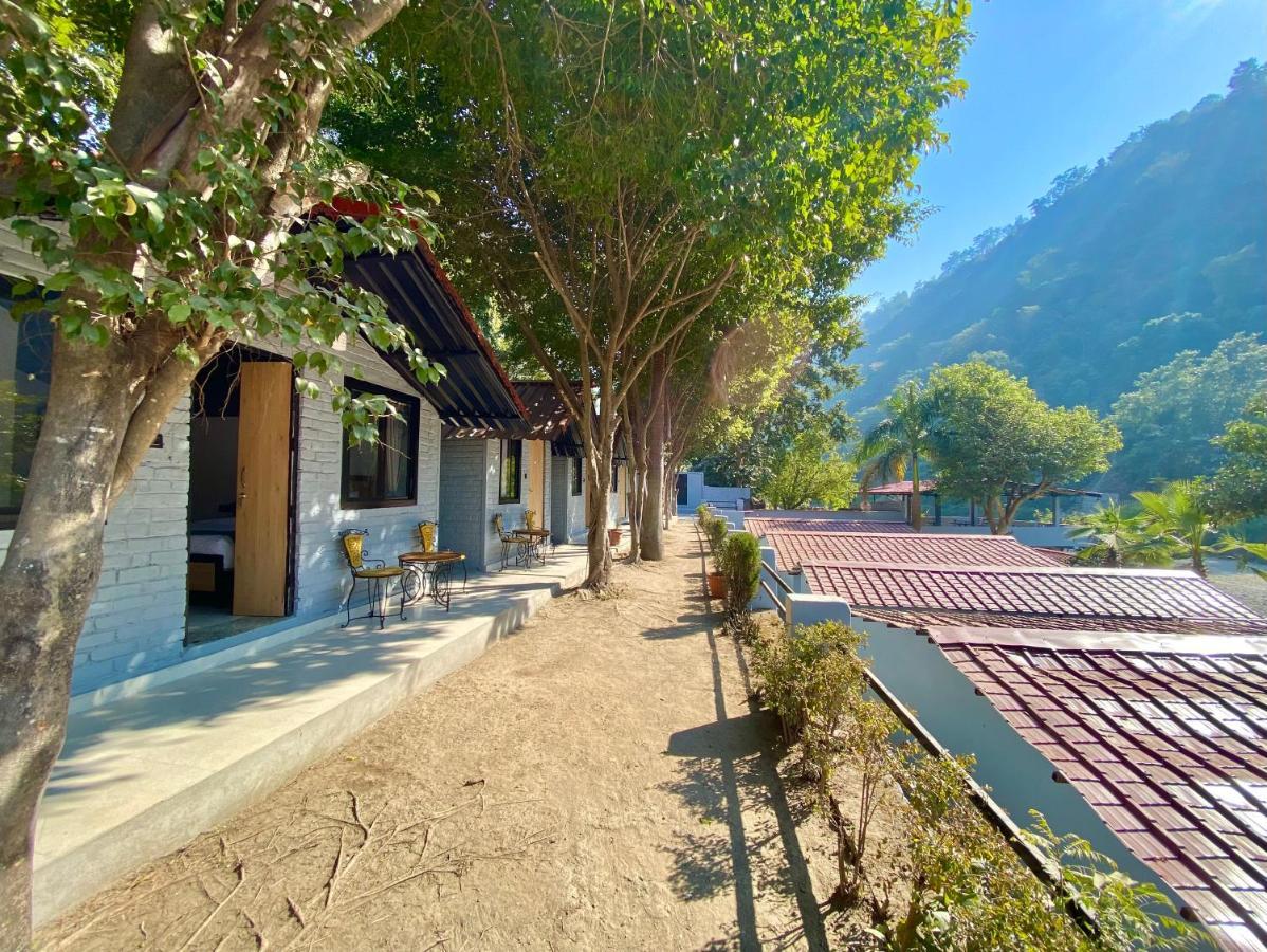 Euphoric River Resort Rishīkesh Dış mekan fotoğraf