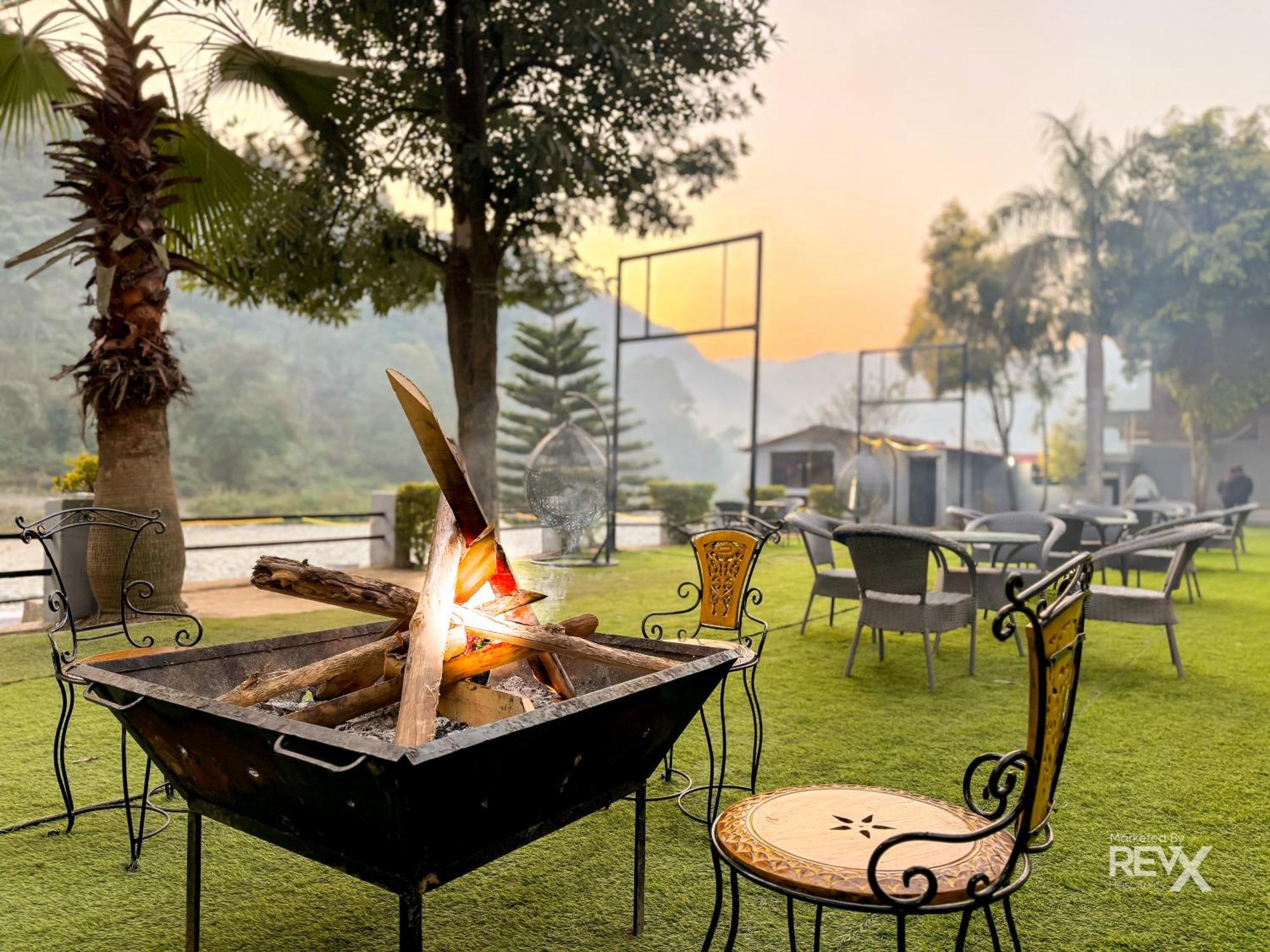 Euphoric River Resort Rishīkesh Dış mekan fotoğraf